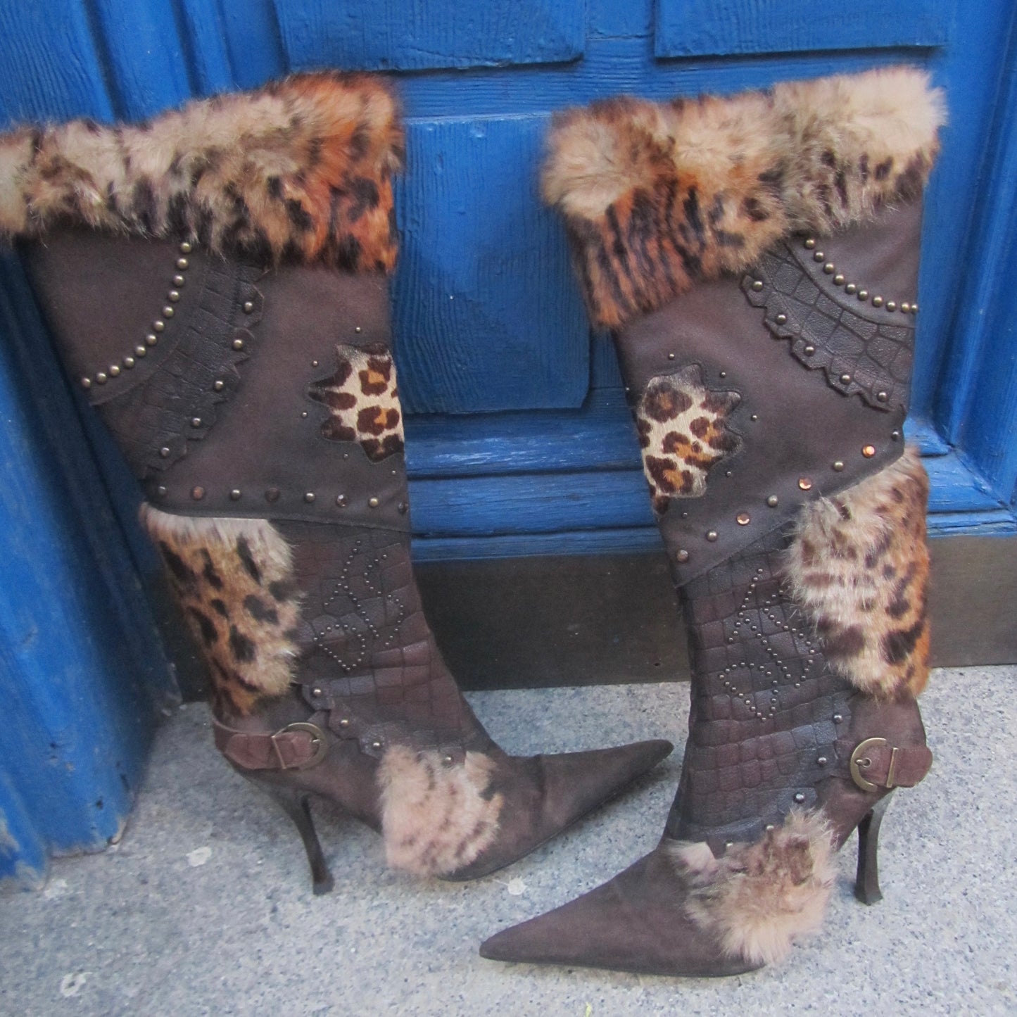 el dantes fur trimmed iconic vintage boots