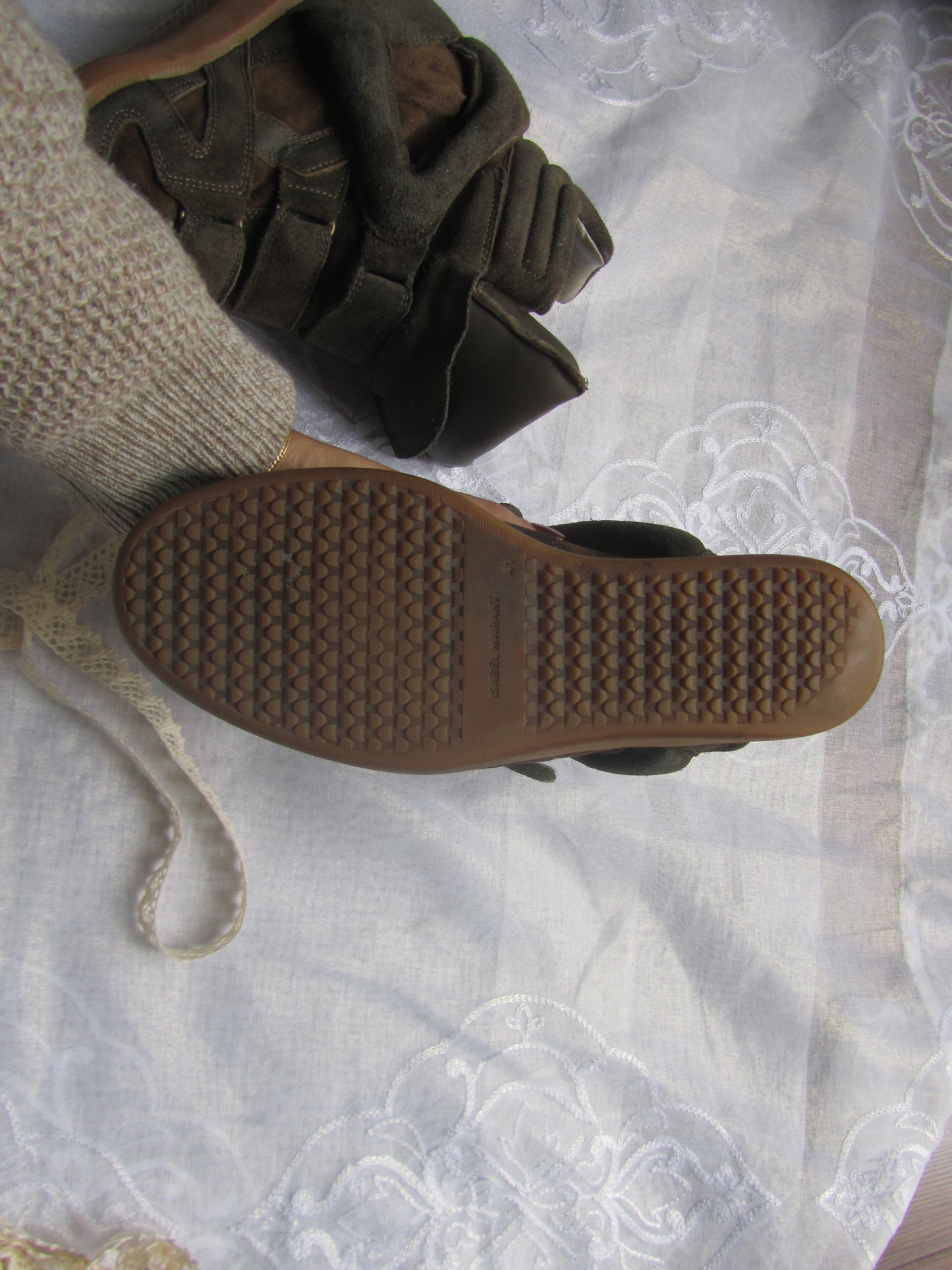 pre loved isabel marant chocolate brown beckett sneakers (size 41)