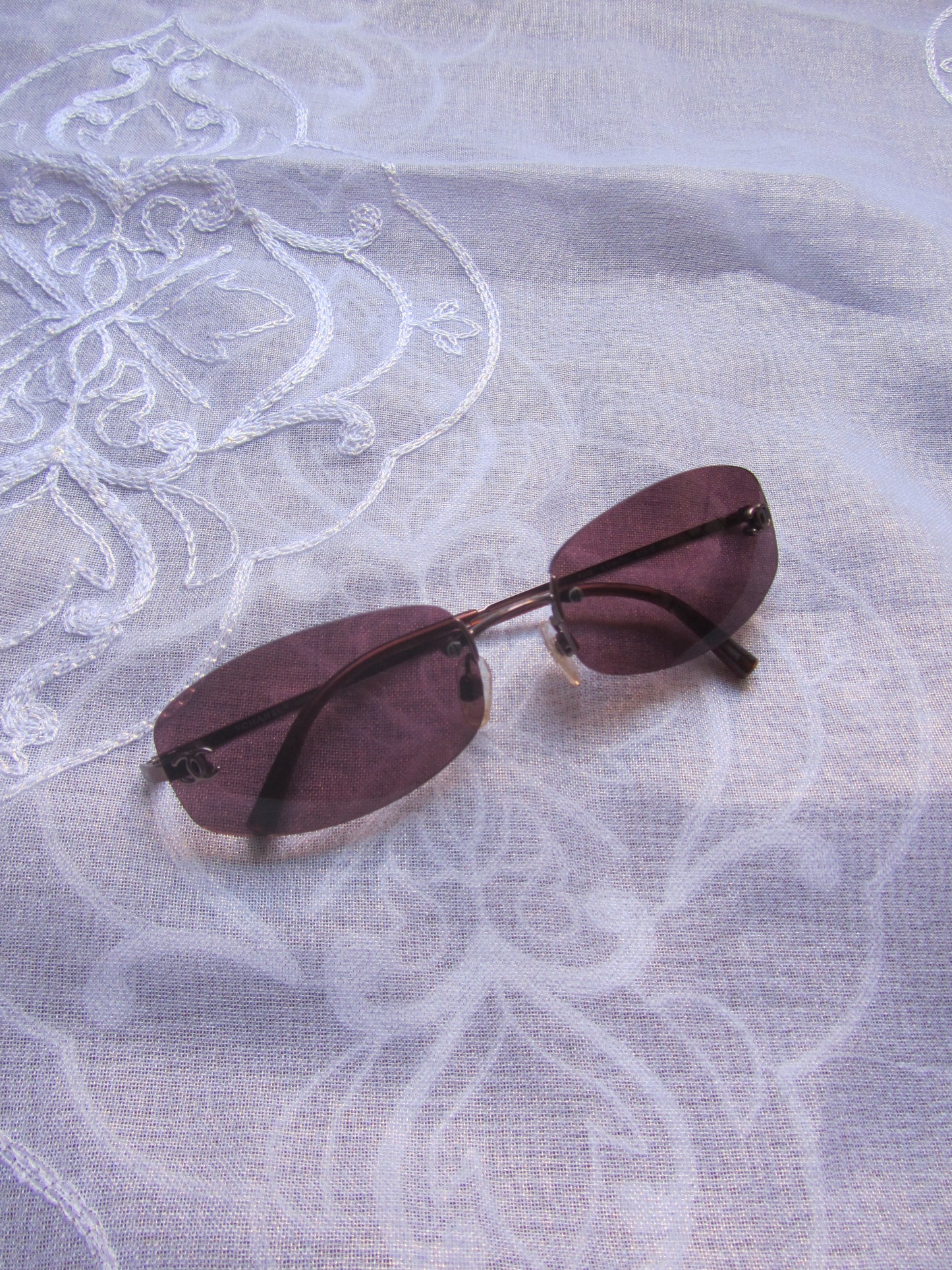 chanel wine red rimless sunglasses