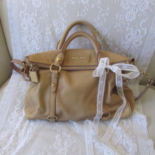 miu miu beige vintage vitello bow bag