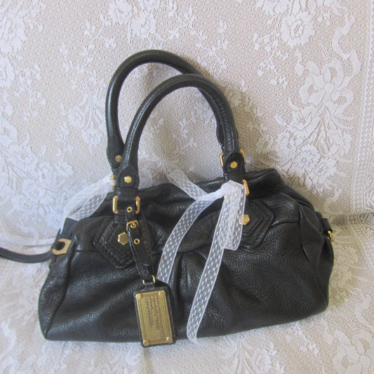 marc by marc jacobs vintage black baby groovee bag