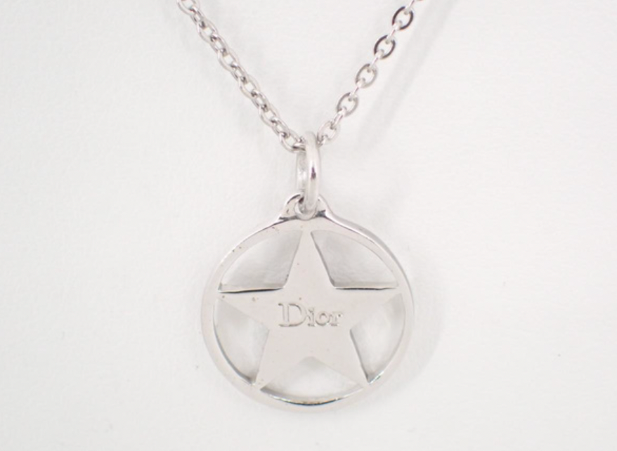 christian dior silver star necklace