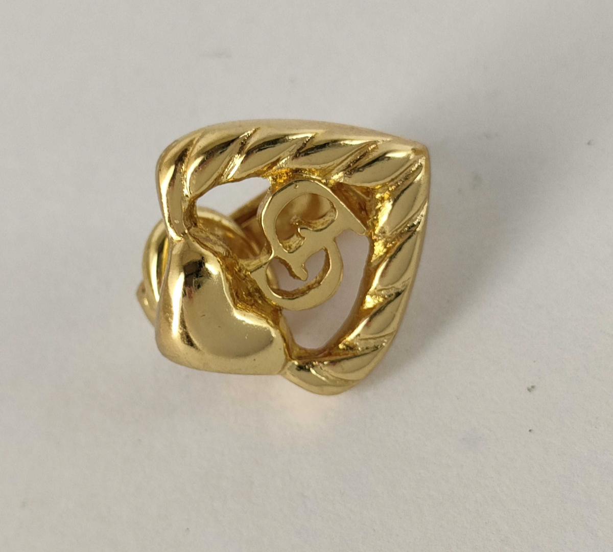 dior gold heart shaped clip on earrings