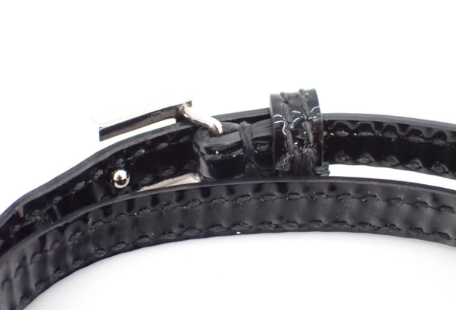 gucci 90's inspired rhinestone patent leather choker