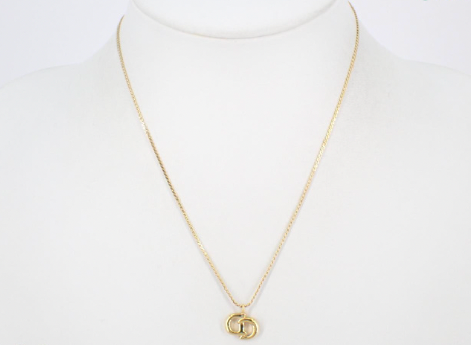 christian dior cd simple elegant necklace