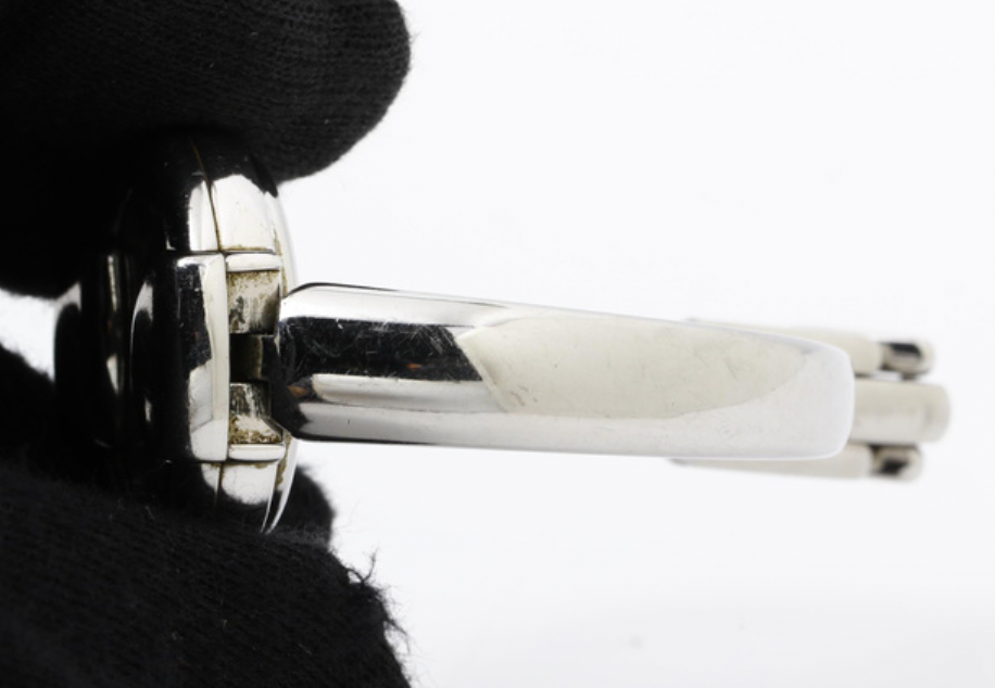 gucci silver bangle watch