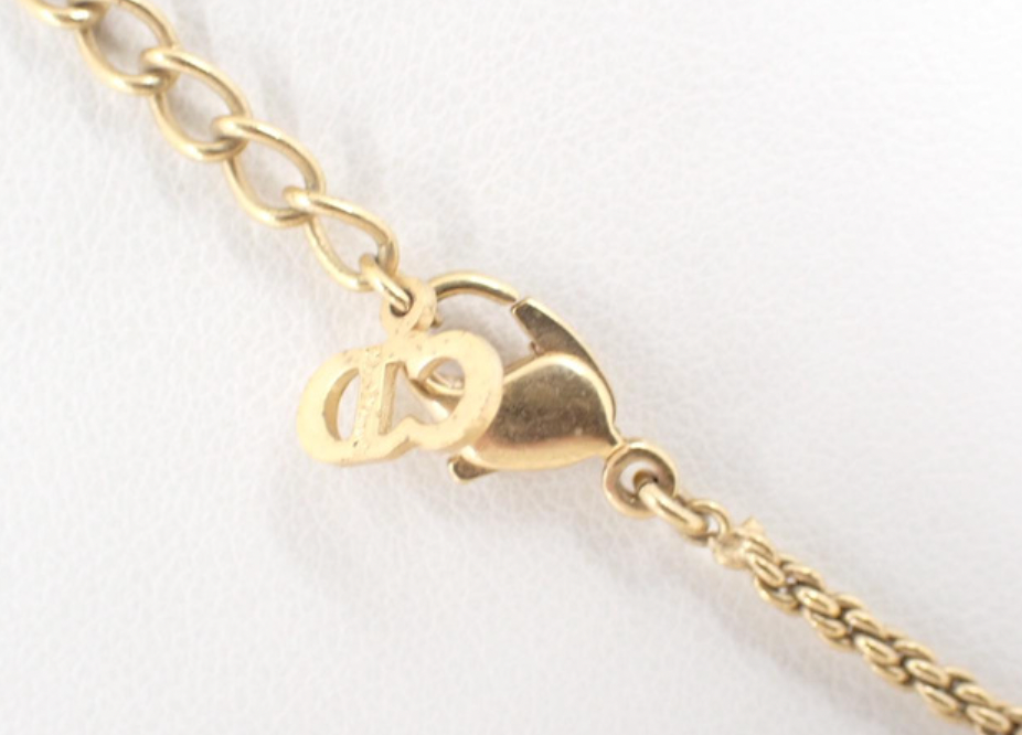 christian dior girly ribbon necklace