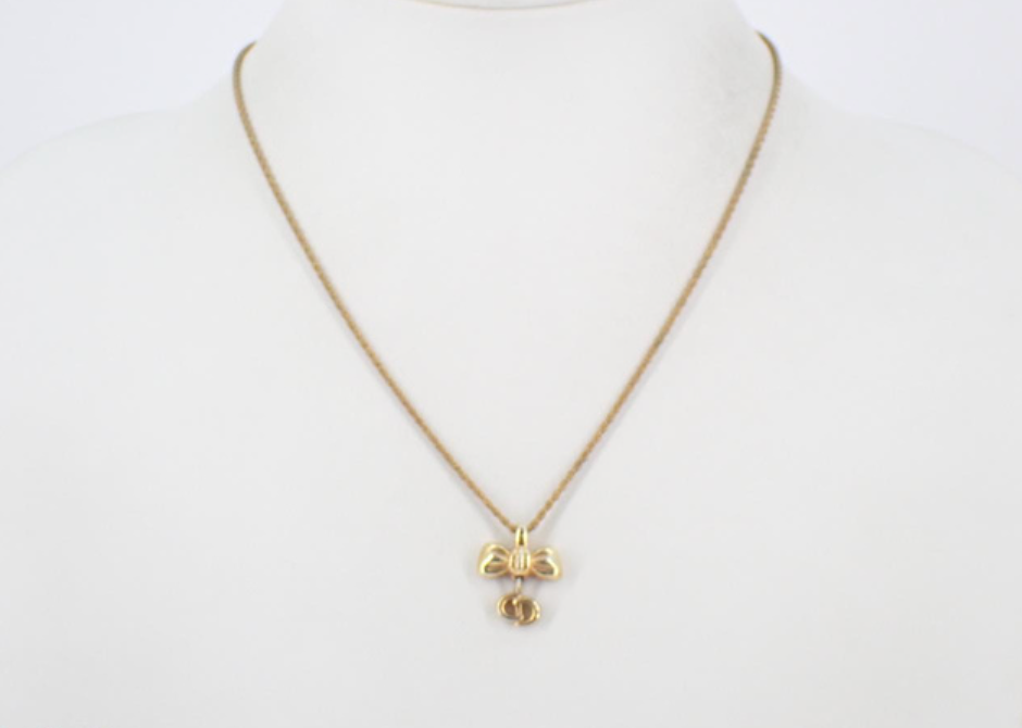 christian dior girly ribbon necklace