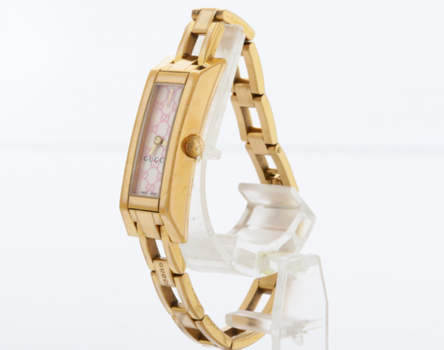 gucci gold-tone pink bracelet watch