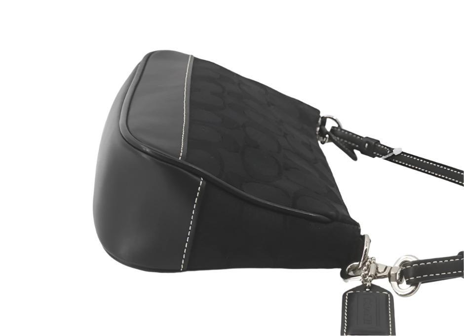 coach signature pochette shoulder bag
