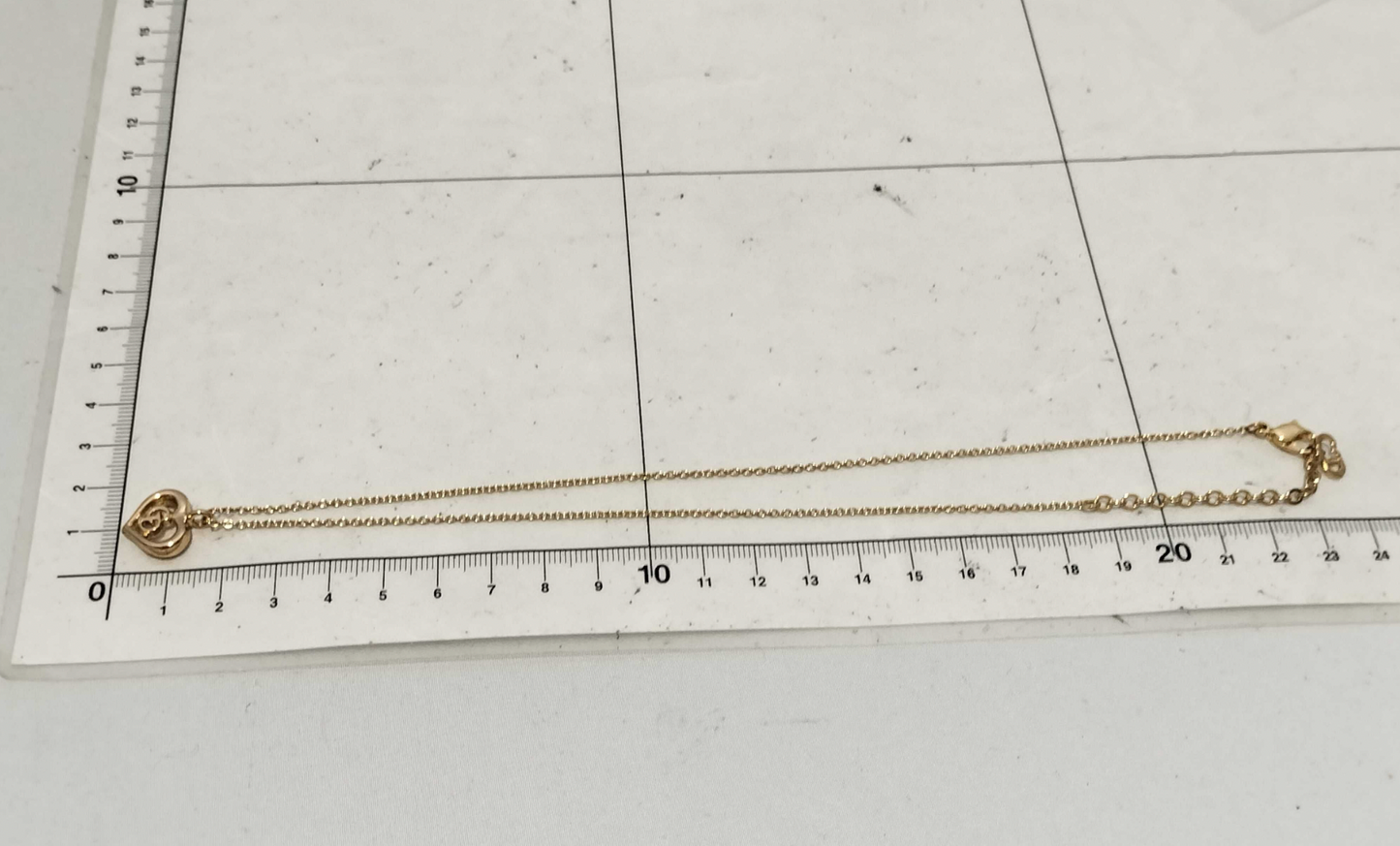 christian dior logo heart shaped necklace