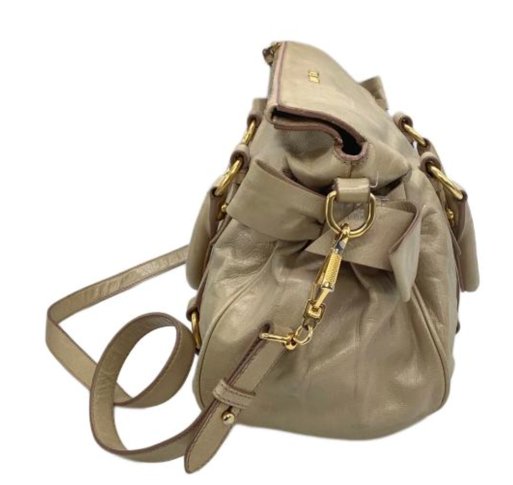 miu miu beige vitello vintage bow bag