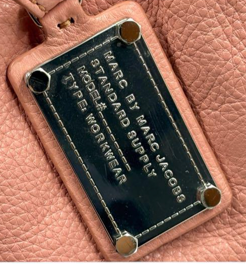 marc by marc jacobs baby groovee bag in pink