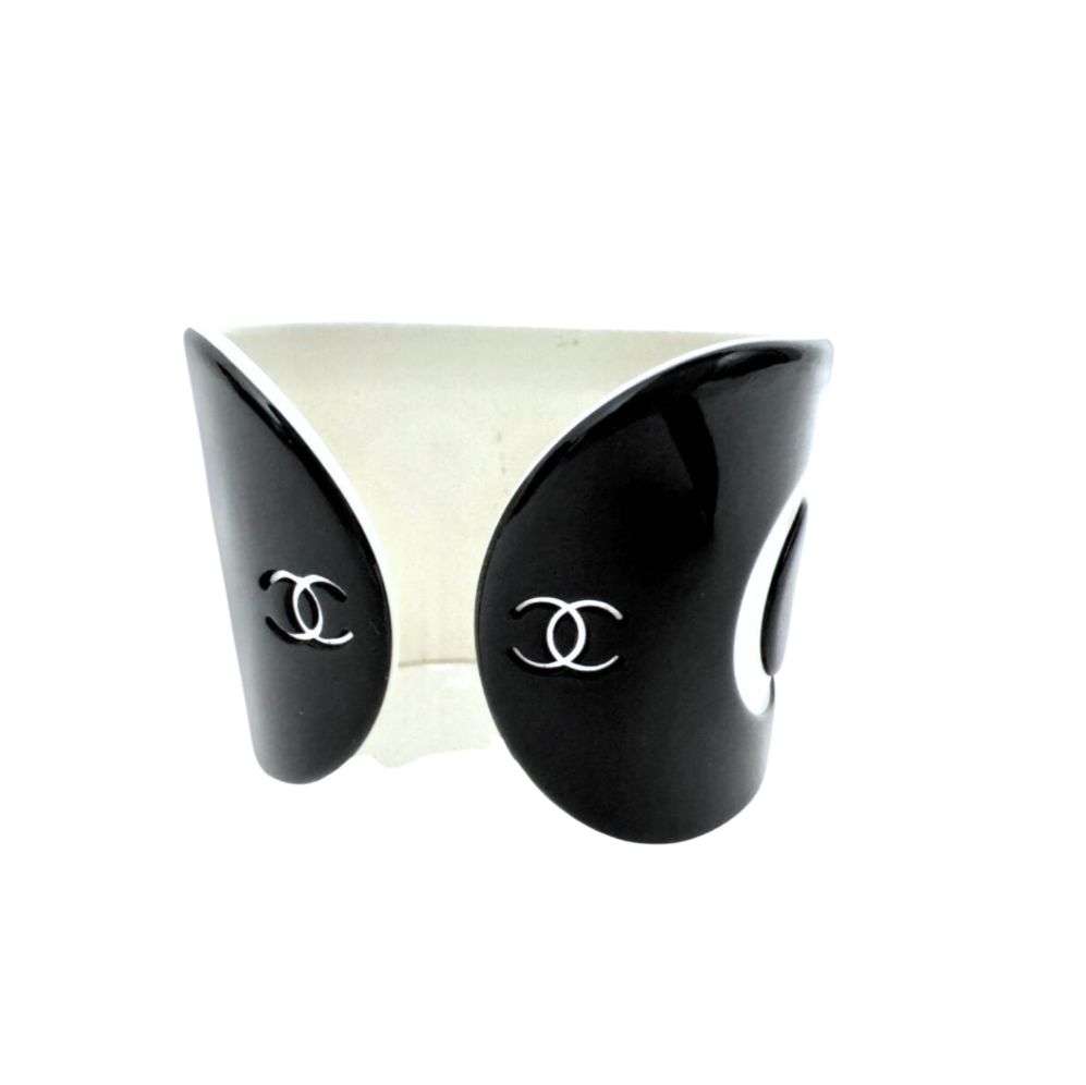 chanel vintage COCO bangle bracelet