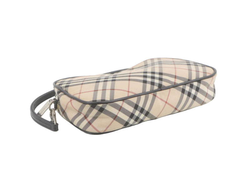 burberry cute nova plaid pochette shoulder bag