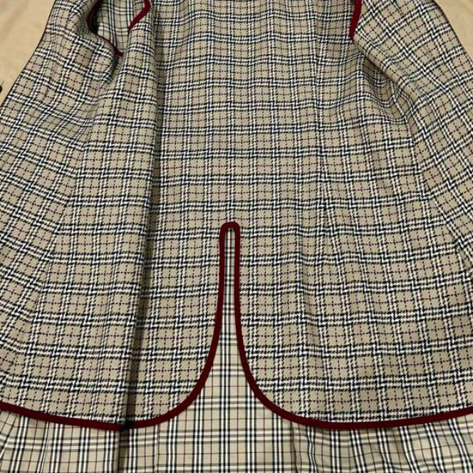 burberry blue label chic trench coat