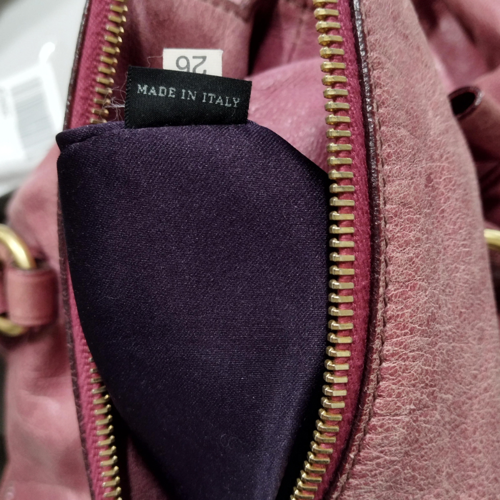 miu miu iconic pink vitello vintage bow bag