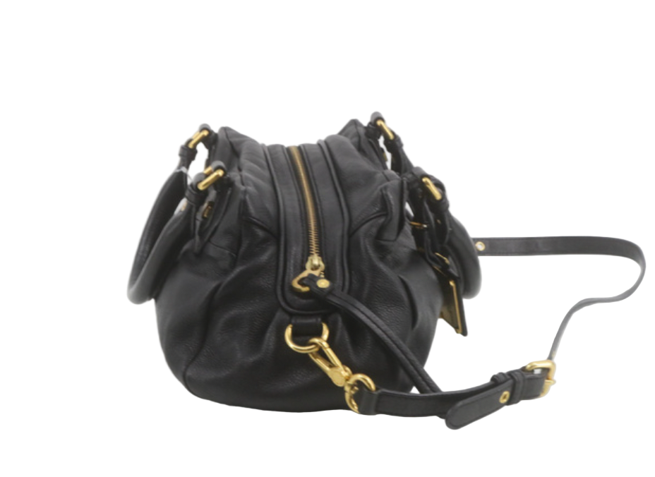 marc by marc jacobs baby groovee bag in black