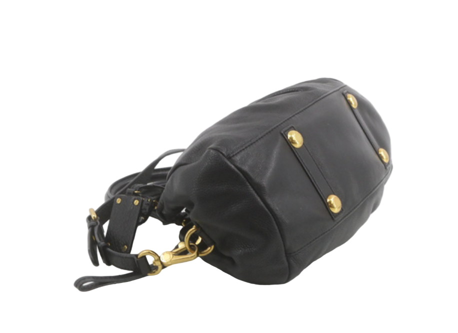 marc by marc jacobs baby groovee bag in black