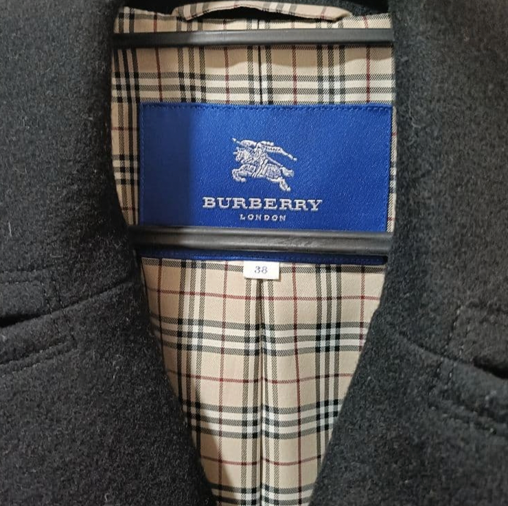 burberry blue label vintage black pleated flirty coat (size 38, small)