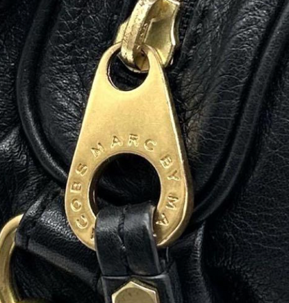 marc by marc jacobs black vintage baby groovee bag