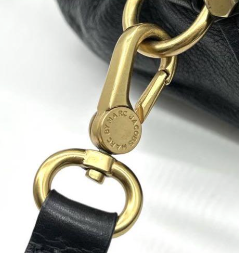 marc by marc jacobs black vintage baby groovee bag