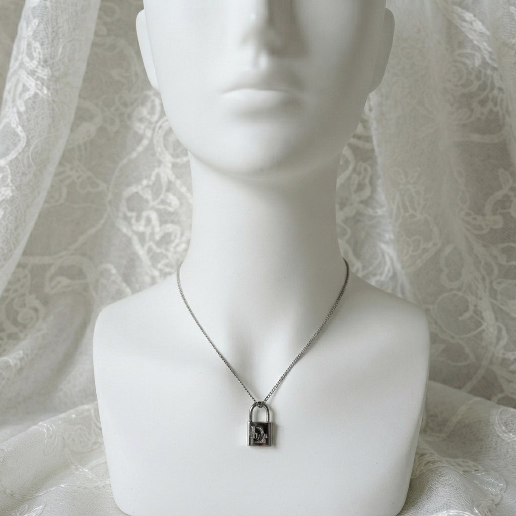 xovintage Dior vintage padlock necklace - Necklaces